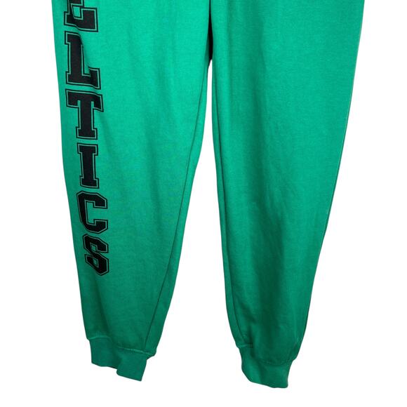 Boston Celtics Joggers Medium NBA Ultra Game New - Picture 3 of 12